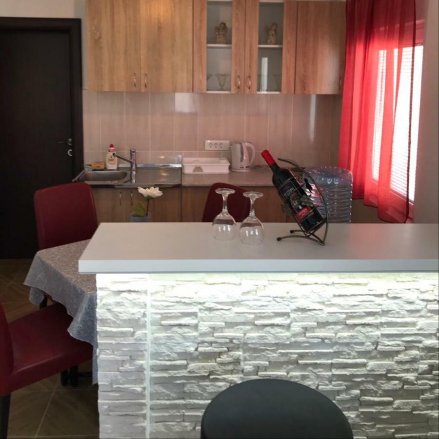 Apartamento Apartman Djordje 1 Budva Exterior foto