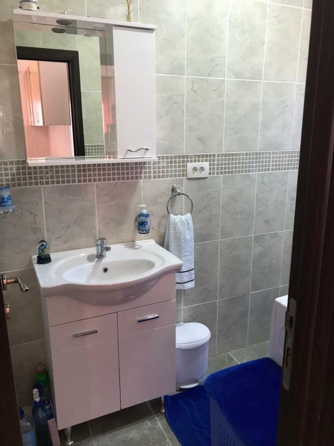 Apartamento Apartman Djordje 1 Budva Exterior foto